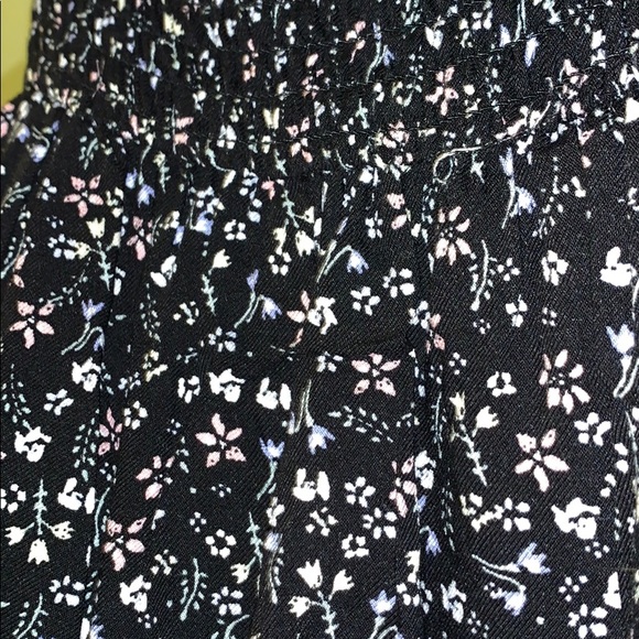 Black floral print off the shoulder dress - Picture 3 of 3